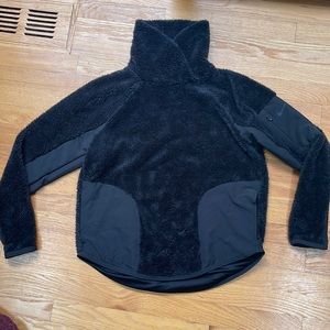 Nike Sherpa sweater